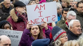 „Menschenrechte statt rechte Menschen“