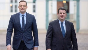 Regierung lindert doppelte Beiträge