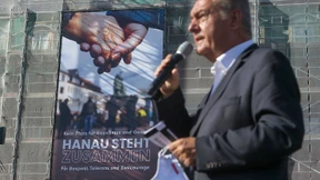 Gemeinsame Trauer ein halbes Jahr nach Attentat