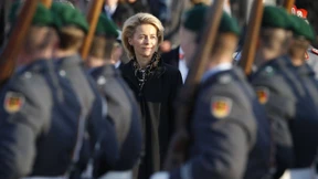 Auf Vorderfrau bringen