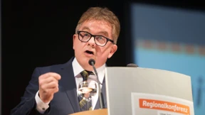 Wolf wird überraschend Spitzenkandidat