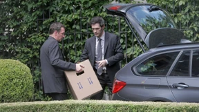 Schmiergeldaffäre wird zum Nervenkrieg