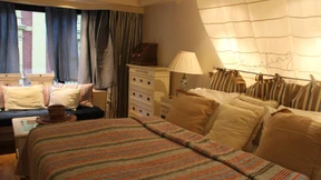 Komm mit mir ins Frauenzimmer!