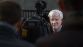 Seehofer sorgt sich um Einigkeit der Koalition