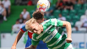 Favoriten patzen zum Auftakt