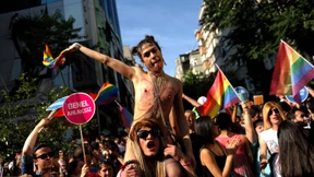 Erdogan hetzt gegen Homosexuelle und die Medien
