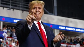 Mit Donald Trump in die Schulden