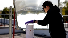 Die spalterische Sonne