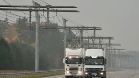 Feldversuch mit Elektro-Lastzügen auf der A5