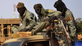 Westafrikanische Staaten sagen 6000 Soldaten zu