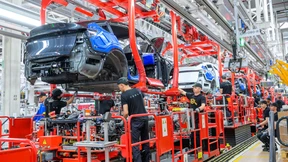 Tesla fährt die Produktion hoch