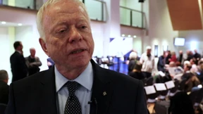 Warum sollte Feldmann nicht wiedergewählt werden?