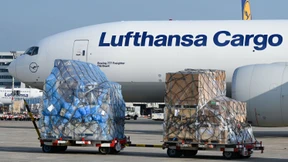 Päckchenflut aus Fernost treibt Lufthansa Cargo an