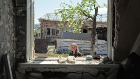 In den Trümmern des Krieges