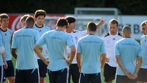 Verteidigungsoffensive des Bundestrainers