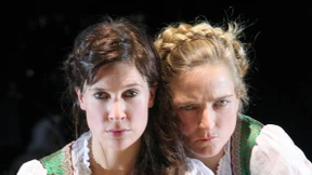 Gretchen in der Unterwelt: „Faustin and out“  im Schauspiel Frankfurt