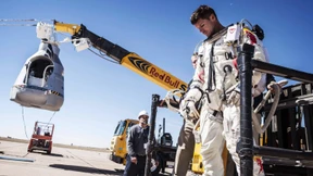 Baumgartner ist gestartet
