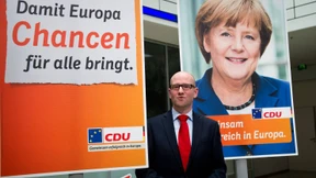 Parteien verdienen prächtig am Europa-Wahlkampf