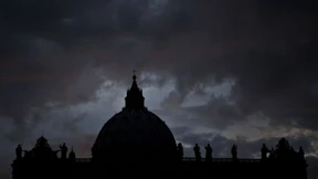 Luxusleben mit Geld aus dem Vatikan