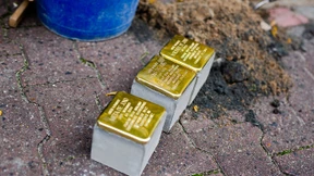 Mahnmal und Grabstein zugleich