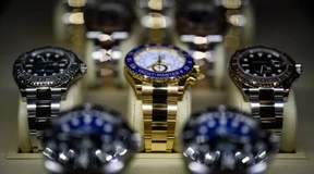 Marc Gebauer verkauft edle Uhren auf unkonventionelle Weise