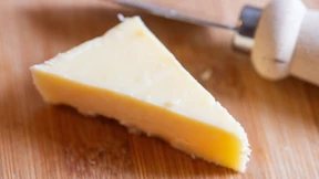 Betrüger stiehlt 22 Tonnen Cheddar von Londoner Käsehändler