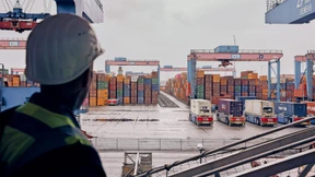 Hafenchefin fordert Geld von Berlin