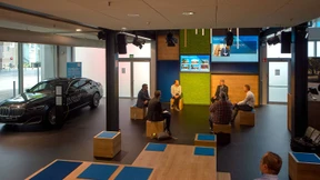 Aber Autos werden auch verkauft