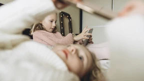 Kinder müssen durch die Schule des Sehens