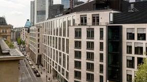 Bankräuber entkommt mit Beute