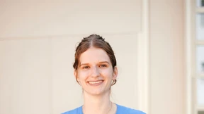 Alba Tai Elshorst kritisiert Organisationsstruktur der Universität