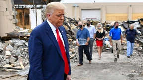 Trump lobt Polizisten und attackiert Demokraten