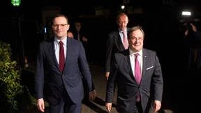 Wer steht hinter den Kandidaten?