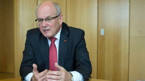 „Ab Januar 2014 gibt es für viele Mütter 28 Euro mehr Rente“