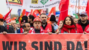 Tausende bei IG-Metall-Kundgebung in Mainz