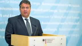 Gabriel erwartet schwächere Konjunktur