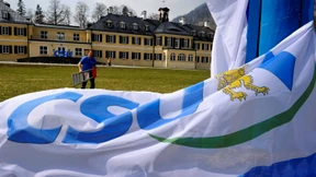 CSU will Flüchtlinge ohne Ausweis nicht einreisen lassen