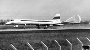 Mit Glamour und Mach 2