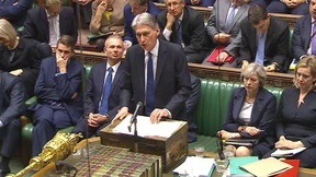 Brexit reißt Loch in den Staatshaushalt