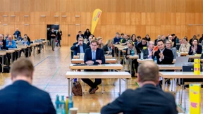 Eine Partei im Widerstreit