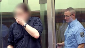 Angeklagter verteidigt Geiselnahme in ICE