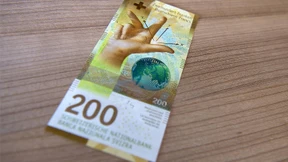 Einige Geldautomaten erkennen neuen 200-Franken-Schein nicht