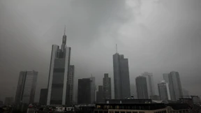 Verzögerungen und Ausfälle am Flughafen 