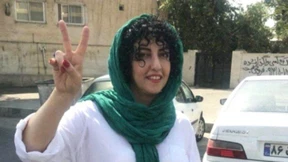 Iranische Nobelpreisträgerin aus Gefängnis ins Krankenhaus gebracht