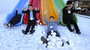 Google-Mutter Alphabet knackt Billionen-Marke