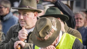 „Wolf, wir brauchen dich nicht hier“