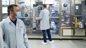 Bald kommt Varta ins E-Auto