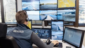 Das ferngesteuerte Binnenschiff