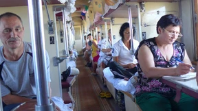 Zugreise zwischen den Welten