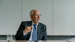 Behörden sollen Facebook verlassen